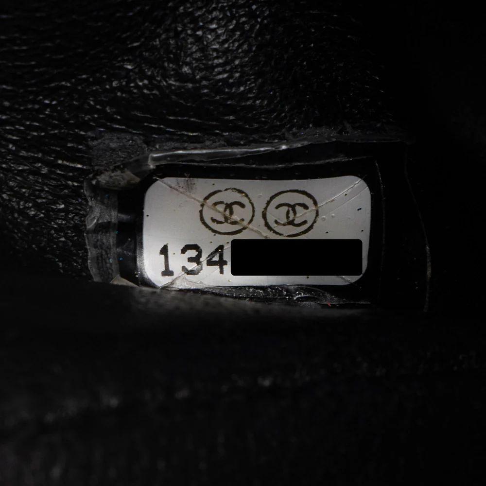 Chanel Caviar Leather Classic Maxi Single Flap Bag ricondizionato - Reebelo Italia