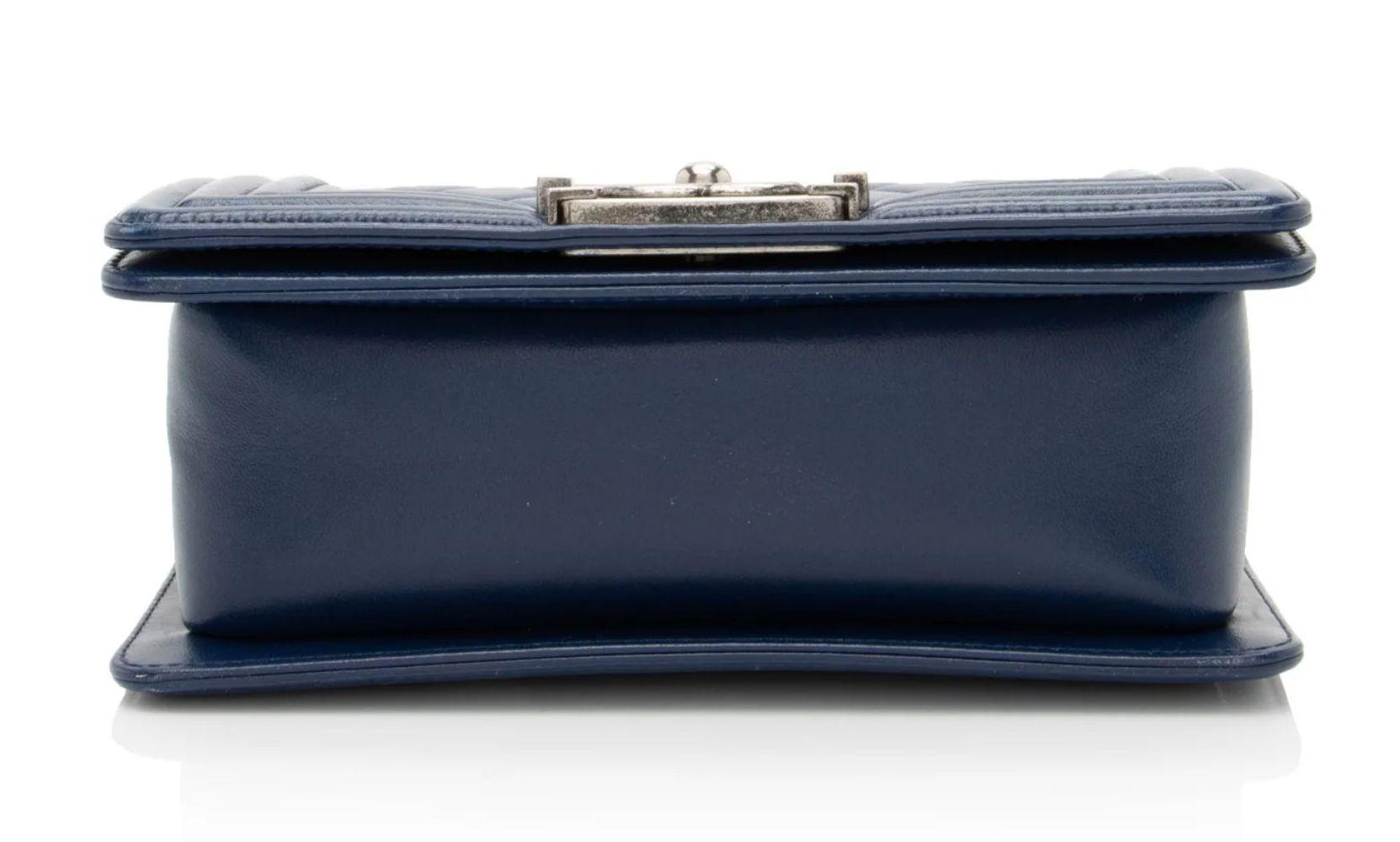 Chanel Lambskin Small Boy Bag ricondizionato - Reebelo Italia