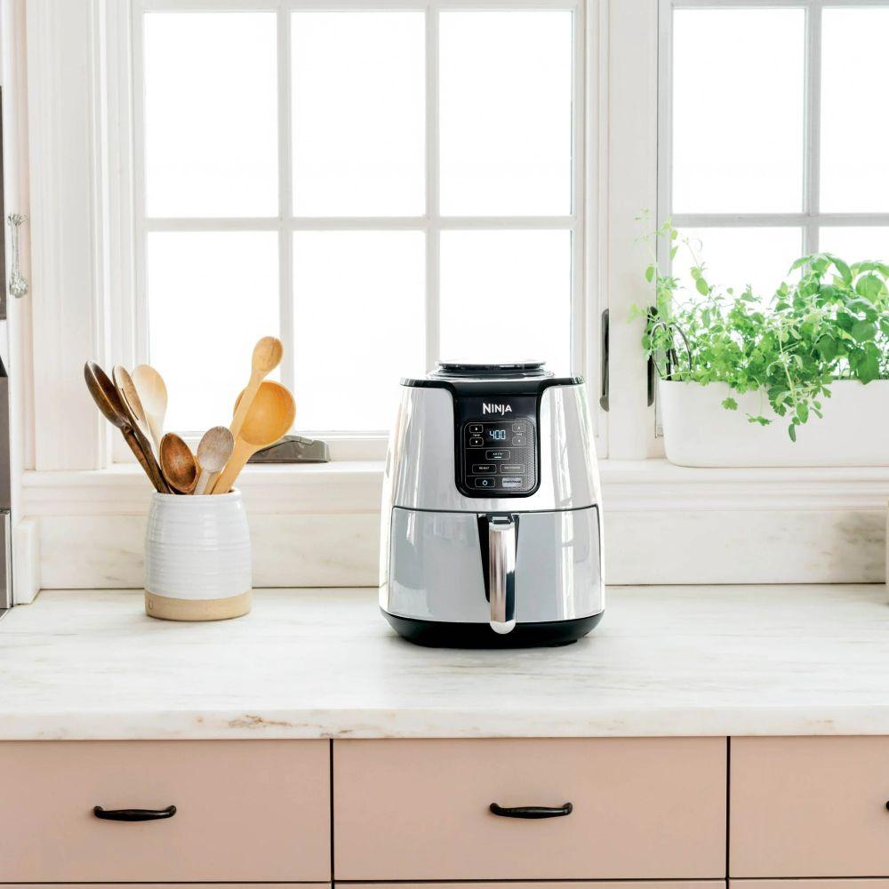 Ninja 4QT. Air Fryer (AF100WM) ricondizionato - Reebelo Italia